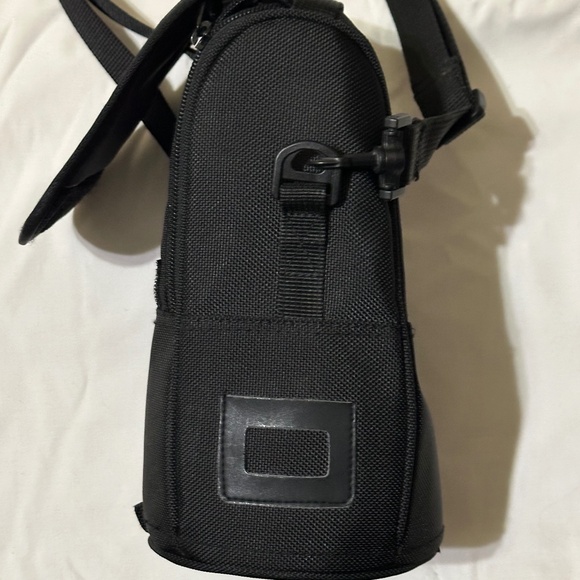 Nikon CL M1 Ballistic Nylon Lens Case - Picture 7 of 9